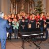Der Männerchor "Cantus Firmus" Langenprozelten gestaltete sein 22. Geistliches Konzert gemeinsam mit dem Main-Spessart Kreisjugendchor in der Kirche St. Wendelin in Langenprozelten, hier dirigiert von Michael Albert.