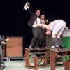 "Die Feuerzangenbowle" sorgte für einen höchst vergnüglichen Theaterabend.