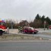 Die Kreuzung an der Eichfelder Straße bei Volkach bleibt ein Unfallschwerpunkt. Am Freitagmittag stießen zwei Autos zusammen. Zwei  Menschen wurden verletzt ins Krankenhaus gebracht.
