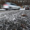 Einsetzender Schneefall und Eisregen am Morgen sorgten in Unterfranken bislang nur für wenig Beeinträchtigungen im Verkehr. 