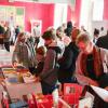 Die Winterlese bot Gelegenheit, sich mit Verlegerinnen und Verlegern übers Büchermachen und ihre Publikationen zu unterhalten. Die Winterlese bot Gelegenheit, sich mit Verlegerinnen und Verlegern übers Büchermachen und ihre Publikationen zu unterhalten.