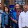 Michael Back aus Oberweißenbrunn ist seit Oktober im Ruhestand. An seinem 65. Geburtstag konnte er auf 50 Jahre als Bäcker zurückblicken. Von seinen Arbeitgebern wurde er mit einer Rentnertüte in den Ruhestand geschickt. Im Bild (von links) Christian Enders, Angelika Enders, Michael Back und Manfred Enders.