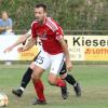 Schwarzachs Spielertrainer Tim Reiner erzielte im Auswärtsspiel in Knetzgau drei Tore.