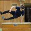 Schwung fürs Ehrenamt: Moritz Steinel (im Bild) absolviert ein Freiwilliges Soziales Jahr beim TV/DJK Hammelburg. Beim Parcours-Training im Frobenius-Gymnasium unterstützt der 18-Jährige den Übungsleiter – und macht aktiv mit.