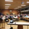 Groß war das Interesse der Großlangheimer an den verschiedensten Themen, auf die Bürgermeister Peter Sterk in der Bürgerversammlung am Sonntagnachmittag in der Turnhalle einging