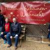 Michaela Stock, Enrico Hanel, Bürgermeister Michael Schnupp und Greta Kalla (von links) stellten das neue Programm zum Fladunger Weihnachtsmarkt vor.