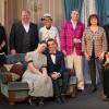 Treffpunkt „Pension Schöller“: Die Theatergruppe der Dompfarrei mit Regisseurin Maria Wehner (Vierte von rechts).