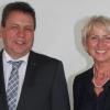 Michaela Lierheimer, Geschäftsführerin der AOK Heilbronn-Franken, verabschiedete den Leiter des AOK-Kundencenters Tauberbischofsheim, Klaus Burger, nach 41 Dienstjahren bei der Gesundheitskasse in den Ruhestand.