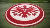 Eine Nachwuchsmannschaft von Eintracht Frankfurt (im Bild das Vereinswappen) hat sich für Samstag, 4. November, in Lohr angekündigt.