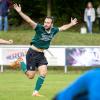 Schoss den SV-DJK Oberschwarzach beim Topspiel gegen Sand auf die Siegerstraße: Simon Müller (rechts).