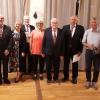 Auf dem Foto von links: Werner Ortloff, 2. Vors. Udo Straub, Chorleiterin Eva Duda, Burkard Wirsing, 1. Vors. Chor Haard Ulrike Schramm, Ehrenvors. Sängergruppe Rhön-Grabfeld Fritz Barthelmes, Reinhold Back, Günther Erb, 1. Vors. Werner Erb. Es fehlen Günther u. Herbert Plaschke u. Eckart Mesch.