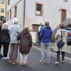 Ein Stolperstein wurde vor Siegfried Adlers letztem freiwilligem Wohnsitz in der Bandwörthstraße eingelassen. Bürgermeister Michael Hombach zeichnete das Leben und Schicksal der Familie Adler nach. Ein Stolperstein wurde vor Siegfried Adlers letztem freiwilligem Wohnsitz in der Bandwörthstraße eingelassen. Bürgermeister Michael Hombach zeichnete das Leben und Schicksal der Familie Adler nach.