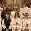 Unsere aktiven und die beiden ausscheidenden Ministranten mit Pfarrer Dr. Olszewski.