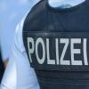 Das Zusammentreffen mit der Polizei (Symbolbild) endete für eine Frau im Januar 2023 mit einer Festnahme – und einer erneuten Verhandlung vor dem Amtsgericht.