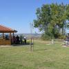 Durch gemeinsames Anpacken der Dorfgemeinschaft Dampfach erstrahlt der Platz vor dem Wasserbunker mit dem nun überdachten Pavillon und einigem mehr in neuem Glanz.