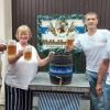 Festbierprobe 2023 (von links): Braumeister Jens Reinhart, 2. Bürgermeisterin Elisabeth Ruby, 2. Vorsitzender des Vereinsnetz Peter Anderlohr und der 1. Vorsitzende Stefan Friedel.