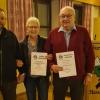 1. Schützenmeister Alexander Dittel ehrt Erika Kastl und Peter Dittel.
