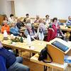 Kampf gegen Gewalt auf verschiedene Arten: Das Archivbild zeigt Katja Kaspar bei einem Vortrag zur Gewaltprävention in Neubrunn. Kampf gegen Gewalt auf verschiedene Arten: Das Archivbild zeigt Katja Kaspar bei einem Vortrag zur Gewaltprävention in Neubrunn.
