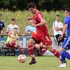 Moritz Schlund (links, Archivbild) und der FC Ober-Mittelstreu wollen eine starke Rückrunde mit einem Sieg im Kreisklassen-Relegationsspiel gegen die SG Niederlauer I/Strahlungen II krönen.