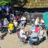 Der Frühschoppen an Pfingstmontagvormittag auf dem Schlossberg wurde wieder zu einem Treffpunkt für Freunde und Bekannte nicht nur aus der Region, sondern aus allen Ecken und Enden der Erde.