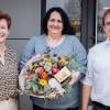 Gratulierten zum 25-jährigen Betriebsjubiläum von Anja Mathe (Mitte): Michaela und Ulrich Büttner.