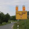 Michelau ist derzeit nur über die Straße von Hundelshausen her erreichbar. Entsprechend ist auch die offizielle Umleitung ausgeschildert. Michelau ist derzeit nur über die Straße von Hundelshausen her erreichbar. Entsprechend ist auch die offizielle Umleitung ausgeschildert.