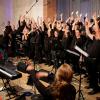 Eine beeindruckende Neuauflage feierte das gemeinsame Chorprojekt der der beiden Frohsinn-Chöre HeartLeiner und CHORiander mit der Rock-Gospel-Messe unter der musikalischen Begleitung durch die Band "Soundtrail" in der ehrwürdigen Julius-Echter-Kirche in Leinach.