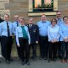 Unser Foto zeigt die neuen Kommandanten mit Vorstandschaft, Kassenprüfern und dem scheidenden Vorsitzenden. (von links) Jonathan Popp, Jonas Dülk, Thorsten Radler, Martin Butterhof, Heike Barthel, Herbert Volk, Jürgen Brehm, Anita Berthel, Sebastian Brehm, Gudrun Theuerer, Reinhold Döring.