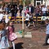 Tanz der Kindergartenkinder um den Maibaum. Tanz der Kindergartenkinder um den Maibaum.