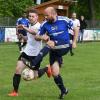 Um Auf- und Abstieg ging es am Freitagabend im Spiel der SG Haard/Nüdlingen (links: Kapitän Jan Niklas Kiesel) und der mit 2:0 erfolgreichen SG Großwenkheim/Münnerstadt II um Markus Lenhart (rechts).