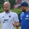 Er kehrt zurück: Stefan Riegler (rechts), Trainer des TSV Gochsheim, kann nun wieder auf die Dienste von Mirza Mekic (links) bauen. 
