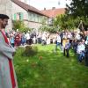 Mit Liedern hießen Kinder des Kindergartens Welbhausen Patrick Herderich willkommen. Mit Liedern hießen Kinder des Kindergartens Welbhausen Patrick Herderich willkommen.