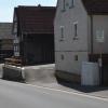 Eine Sitzbank wünschen sich die Burgwallbacher an der Bushaltestelle. Eine Sitzbank wünschen sich die Burgwallbacher an der Bushaltestelle.