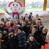 Kindergarten Donnersdorf bei der Begrüßung durch den Osterhasen.