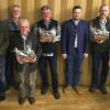 Neuwahlen bei der Rotwildhegegemeinschaft Nord (von links): Ingrid Stenger, Rudi Stenger, Wolfgang Grimm, 
Wolfgang Netsch, Werner Ühlein, Maurice Schwarz, Otto Schrade, Monique Menzel (untere Jagdbehörde Main-Spessart), Stefan Pfeuffer (Kassenprüfer).