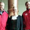 Senior- und Juniorchef der Kauzen Bräu, Karl-Heinz (links) und Jacob Pritzl freuten sich über den Besuch von Anna-Kathrin Ott.