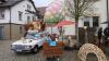 Gegen eine kleine Spende für ein öko-soziales Projekt konnten die Kinder im Weidenkorb unter dem originellen Ballon "schweben".