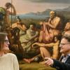 Carolin Goll und Damian Dombrowski haben die Ausstellung "Antike erfinden" kuratiert und dabei auch Martin von Wagners Monumentalgemälde "Der Rat der Griechen" vor Troja (im Hintergrund) neu entdeckt.