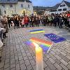 Um die 100 Menschen aus der Ukraine und Randersacker versammelten sich in der Hoffnung auf Frieden..