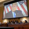 Ein Video des ehemaligen US-Präsidenten Trump wird auf einer Leinwand gezeigt, während der Untersuchungsausschuss des Repräsentantenhauses, der den Anschlag auf das US-Kapitol am 6. Januar 2021 untersucht, seine letzte Sitzung abhält.