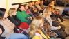 Großes Interesse zeigte die Bevölkerung an der Standortentscheidung für die neue Grundschule der Großgemeinde Kolitzheim. In der jüngsten Ratssitzung herrschte im wahrsten Sinn des Wortes dicke Luft.