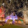 Rund um die "Adventskerze", den Marktturm, findet vom 9. bis 11. Dezember wieder der große Kitzinger Weihnachtsmarkt am Platz der Partnerstädte, am Marktplatz und im Rathaus statt.