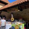 Beim Kunsthandwerkermarkt im und um das Centhaus in Stockheim ist am Wochenende viel geboten.