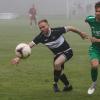 Rene Rottendorf (links) vom FC Geesdorf und Max Wolf vom TSV Abtswind setzen dem Ball nach. Am vorletzten Bayernliga-Spieltag vor der Winterpause der Saison 2022/23 gastiert Geesdorf in Feucht, Abtswind erwartet Jahn Regensburg II zu Hause. Rene Rottendorf (links) vom FC Geesdorf und Max Wolf vom TSV Abtswind setzen dem Ball nach. Am vorletzten Bayernliga-Spieltag vor der Winterpause der Saison 2022/23 gastiert Geesdorf in Feucht, Abtswind erwartet Jahn Regensburg II zu Hause.