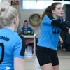 Der TSV Ostheim (im Hintergrund links Trainer Thorsten Steinbach, am Ball Nina Hesselbach) hat seine Mannschaft aus der Volleyball-Bezirksliga der Frauen abgemeldet.