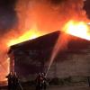 Eine Scheune im Wernecker Ortsteil Schnackenwerth stand lichterloh in Flammen.