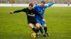 Karlburgs Fabio Gobbo (vorne), hier dem Marc Hänschke vom FV 04 Würzburg, verursachte mit seinem Foul den Erlanger Elfmeter.