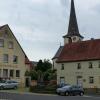 Die Sanierung von Rathaus und Vorplatz steht seit ein paar Jahren fest. Nun wartet die Gemeinde Poppenhausen auf eine neue Förderzusage für das Fachwerkrathaus von Maibach.