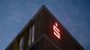 Unter Umständen wird die Sparkasse Mainfranken weitere Filialen schließen. Sicher ist, dass Stellen abgebaut werden.