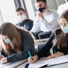 Für tausende Schüler in der Region hat an diesem Montag wieder der Unterricht begonnen. Corona prägt nach den Ferien weiterhin den Alltag an den Schulen.